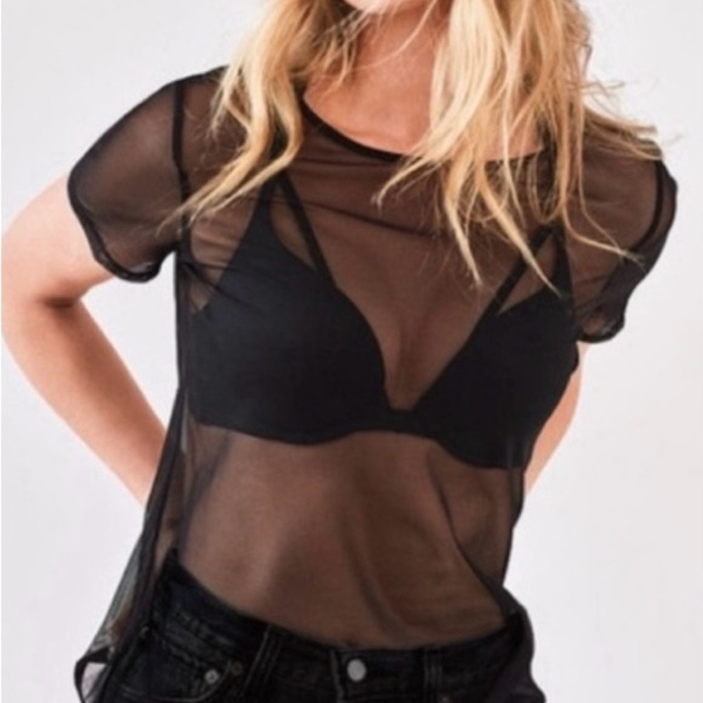 Victoria's Secret Sheer Mesh Short Sleeve Top XS Black‎